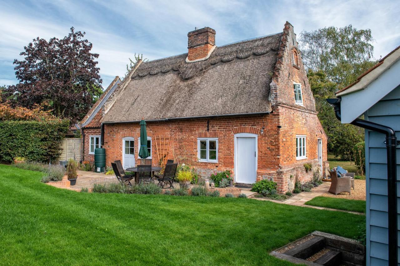Thatch - Luxury Norfolk Hideaway Holiday home